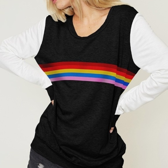 Weekend Vibes Printed Raglan Top - Picture 2 of 6